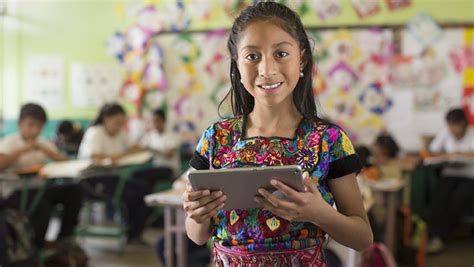 Profuturo Aporta En Educación Digital Para Jóvenes Guatemaltecos