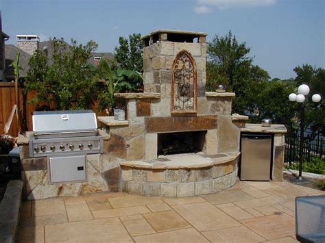 Ideas For Build Cinder Block Outdoor Fireplace — Rickyhil