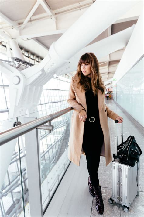 6 Outfits To Wear To The Airport Crossroads