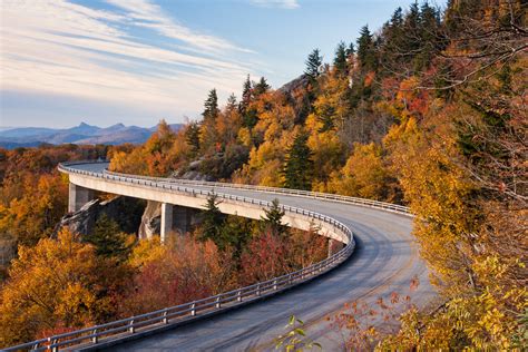 10 Of The Most Beautiful Scenic Fall Drives In North Carolina