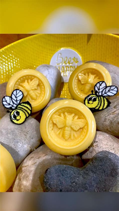 2 Perfect 100 Bee Wax Melts Eco Friendly Only £325 Visit Us Etsy