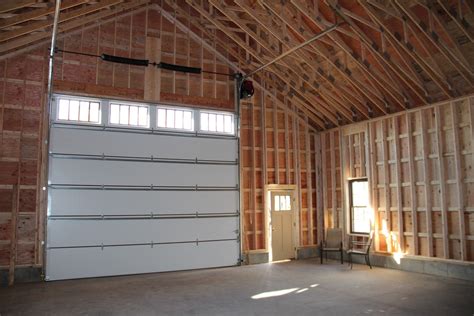 Jeribai shows you how to get the most out of garage storage space. 36_x_68_Newport_Garage_Ellington_CT-IMG_4133-0.jpg (1500× ...