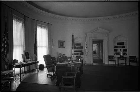 View Of The Oval Office In The White House Washington Dc Mst