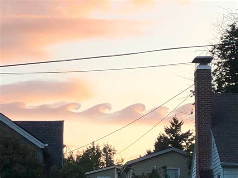 How These Clouds Look Like Waves Roddlysatisfying