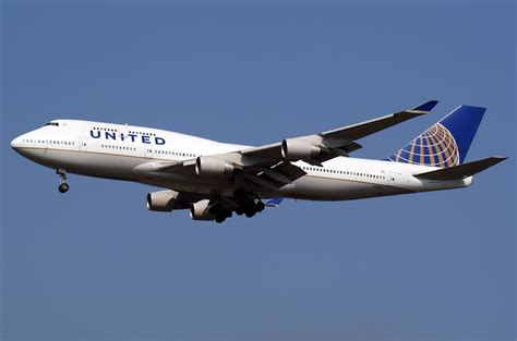 United Airlines Boeing 747 400
