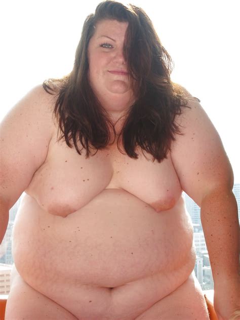 Big Women With Small Breasts Bbw Tiny Tits Fat But Flat 30 Pics