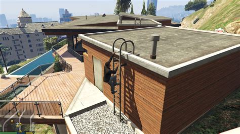 Ladders To Franklins Roof Gta5