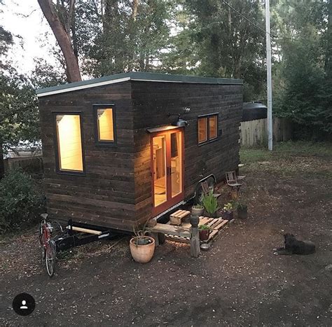 250 Sq Ft Diy Tiny House On Wheels