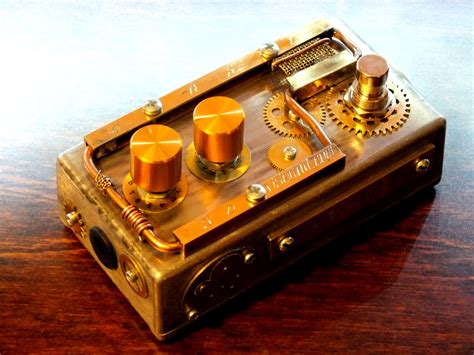 Maybe you would like to learn more about one of these? The Steampunk guitar effects of SviSound | Pédales de guitare, Guitare steampunk, Guitare