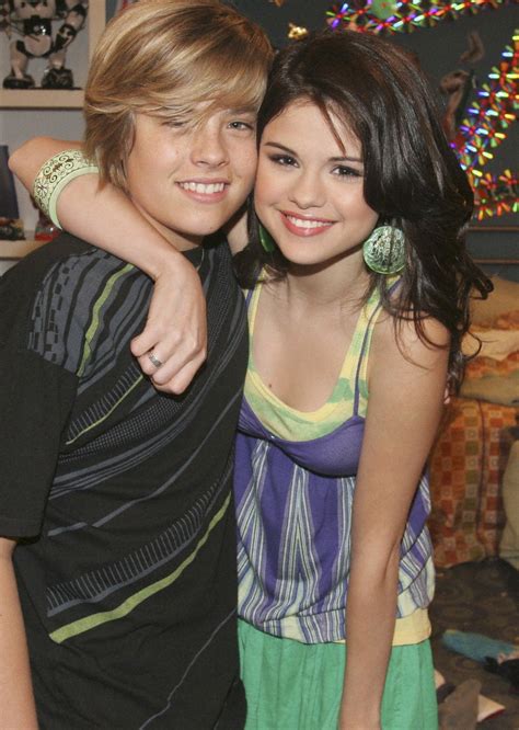 Dylan Sprouse Cole Sprouse Zack Y Cody Baby Bedtime Alex Russo Selena Gomez Photos Star