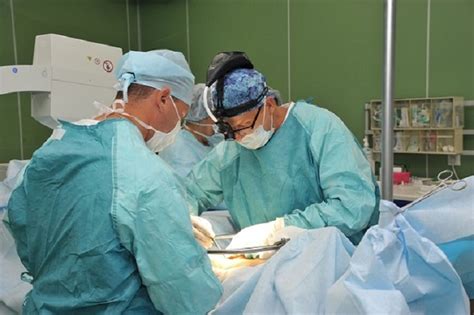 В Самарской области врачи провели сложнейшую операцию по ...