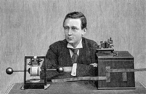 How to create a c/s ratio and break even sales value & volume at qlick view interface. Guglielmo Marconi with his radio, 1890s - Stock Image C017 ...