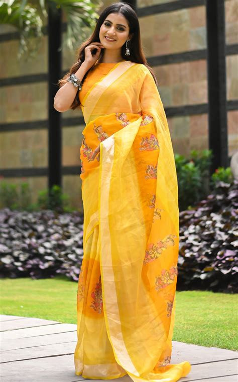 Update More Than 75 Yellow Colour Saree Images Super Hot Noithatsivn