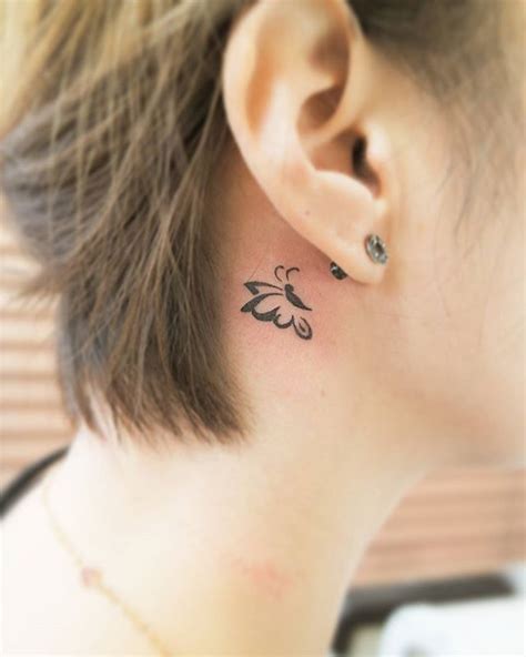 30 Brilliantly Simple Behind The Ear Tattoo Ideas Tiny Butterfly