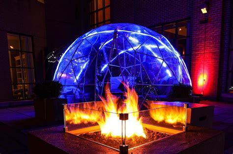 This Toronto Restaurant Lets You Dine In A Heated Igloo