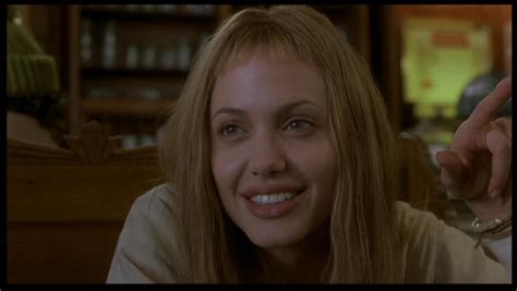 Angelina Jolie As Lisa Rowe In Girl Interrupted Angelina Jolie Image 17410990 Fanpop