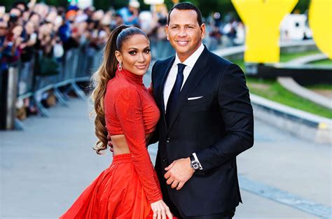 Jennifer Lopez And Alex Rodriguez Will Marry In The Summertime Sources