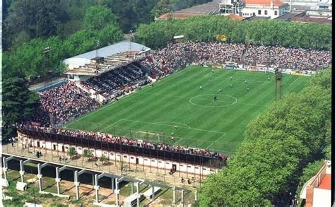 ⭐ ᴄᴀᴍᴘᴇᴏ́ɴ ᴅᴇʟ ᴍᴜɴᴅᴏ estudiantesdelaplata.com. Estadio Jorge Luis Hirschi del club Estudiantes de La ...