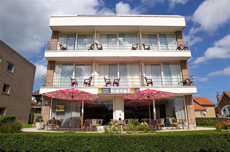 Die besten preise echte hotelbewertungen gebührenfreie buchung 24 stunden service. Hotel Maxim | Online Booking | De Panne