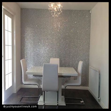 Love This Silver Glitter Wallpaper Feature Wall In Time For Christmas 🤗