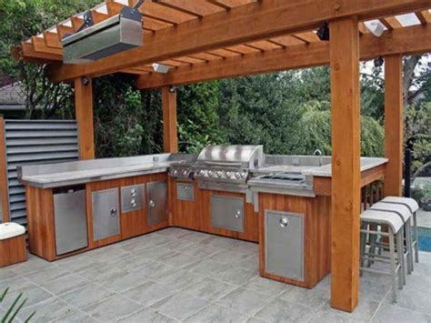 Adding diy wood countertops to your kitchen, bathroom, laundry room, and even an outdoor kitchen has become a popular remodeling project that even it's not a surprise that wood countertops have become so popular. Outdoor Kitchen Plans Pdf - zitzat.com (With images ...