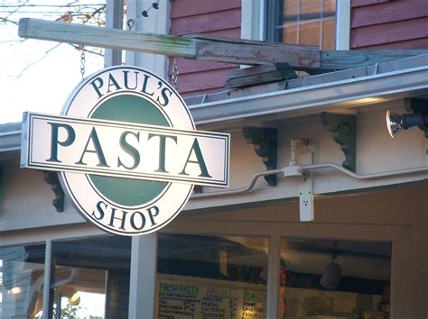 Paul's Pasta's Buffalo Mac-n-Cheese: So Good, You'll Need An