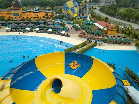 Aqua Planet Clark Experience Travel Guide Ticket Prices Tips And