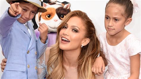 Jennifer Lopezs Kids Live An Insanely Lavish Life