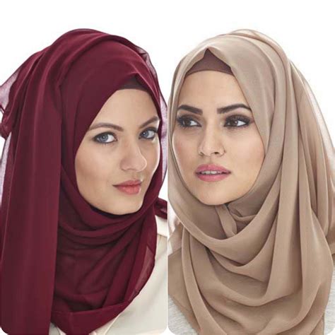 Top 10 Best Hijab Styles And Ideas For University Going Girls 2022