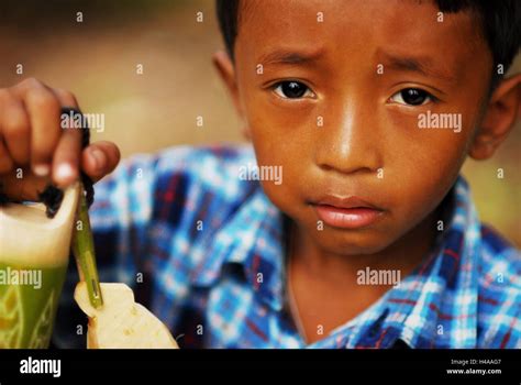 Boy Begging Poverty Cambodia Stock Photo Alamy
