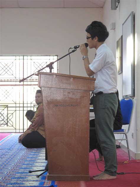 Majlis ini bertujuan memberi peluang kepada guru menyampaikan amanat terakhir kepada guru pelajar. Sekolah Menengah Sains Rembau: Majlis Restu Ilmu SPM