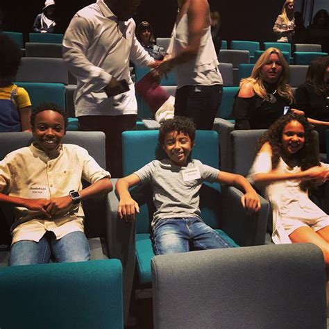 Nickalive Cousins For Life Cast Attend Special Pilot Screening At