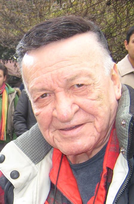 Uzun yıllar ankara'da tiyatro oyunculuğu yaptı. Kartal Tibet - Vikipedi