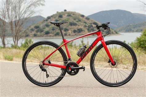 Giant Fastroad Advanced 1 2020 This Flat Bar Road Bike Is Perfect For