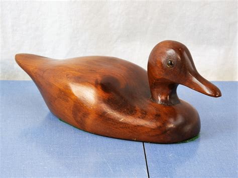 Vintage Wooden Duck, Carved Brown, Sitting Water Fowl, Glass Eyes, Medium Stain, Decorative ...