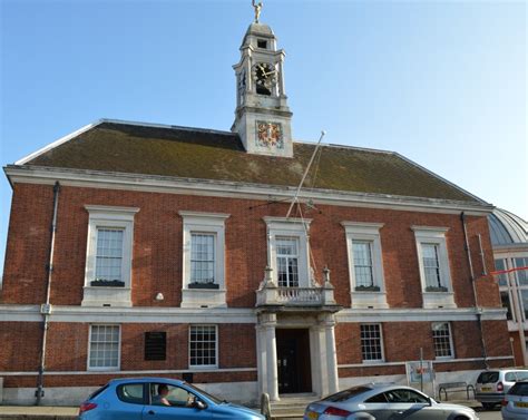 Braintree Town Hall Gets Sustainable Overhaul With Selectaglaze