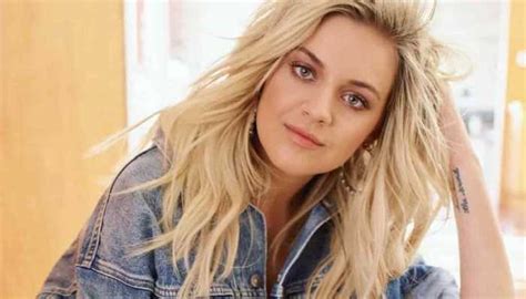 Kelsea Ballerini Biography Age Height Figure And Net Worth