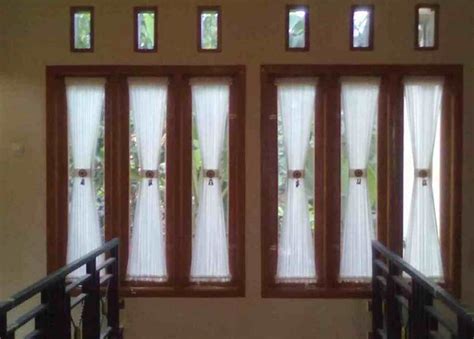 Bukan hanya untuk memberikan cahaya alami pada siang hari, jendela juga berfungsi penting untuk. Desain Jendela Rumah Yang Minimalis - Metode Pelaksanaan ...