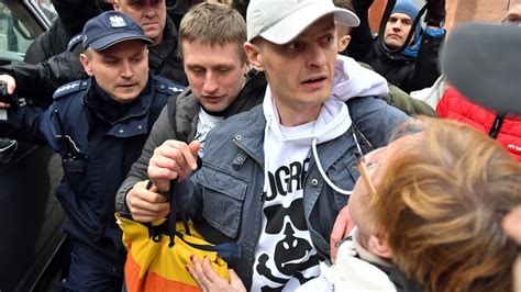 Sąd okręgowy w opolu w środę przesłuchał dwóch biegłych. Wrocław. Tomasz Komenda na wolności. Pierwsze słowa po ...