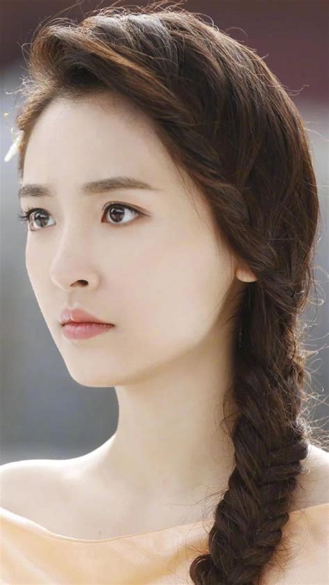 To ask other readers questions about 后宮。 如懿傳2, please sign up. 顏值高演技還不錯的吳倩，為何就是在娛樂圈不紅了 - 每日頭條