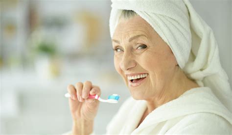 Free dental clinics for dental implants. Dental Implants Havant from Direct Dentures