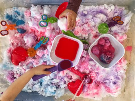 Why Sensory Play is Important + 10 Sensory Bin Ideas for Kids — JINZZY