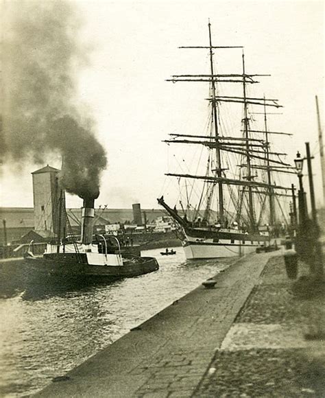 Liverpool Old Sailing Ships Tug Boats Sailing Ships