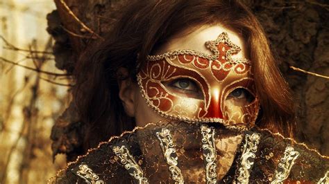 10 Best Masquerade Masks For Women Enjoy Your Party Aw2k