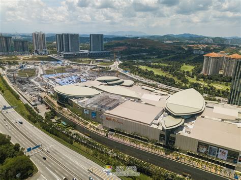 Ioi city mall, a brand new lifestyle and entertainment regional mall for all. IOI RESORT CITY & IOI CITY MALL | Putrajaya (IOI Resort ...