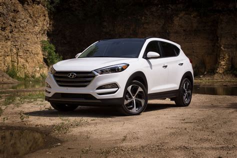Hyundai reinvents the Tucson, its compact crossover SUV, with an eye ...