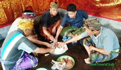 Tradisi Megibung Di Karangasem Tour Murah Di Bali Liburan Murah Di