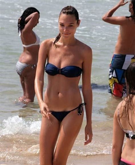 All Time Hottest Pictures Of Gal Gadot In Bikini