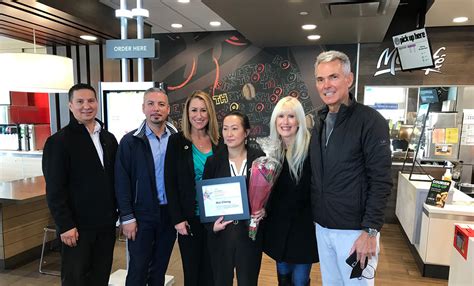 Carmel Mcdonalds General Manager Receives Elite Award • Current Publishing