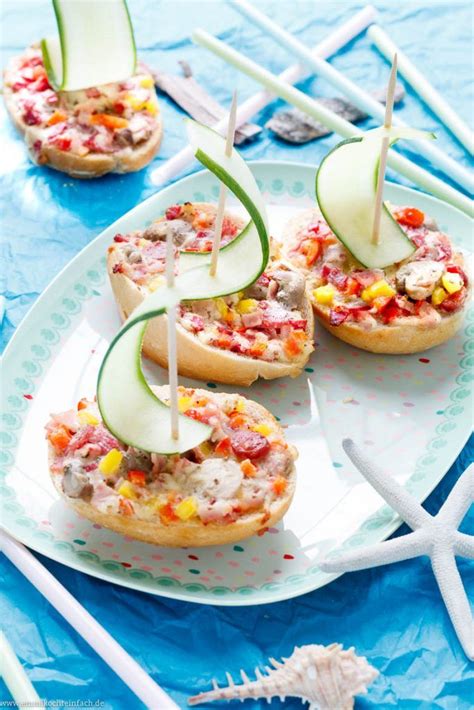 Pizza-Schiffchen Der schnelle Snack für die Kinder-Party